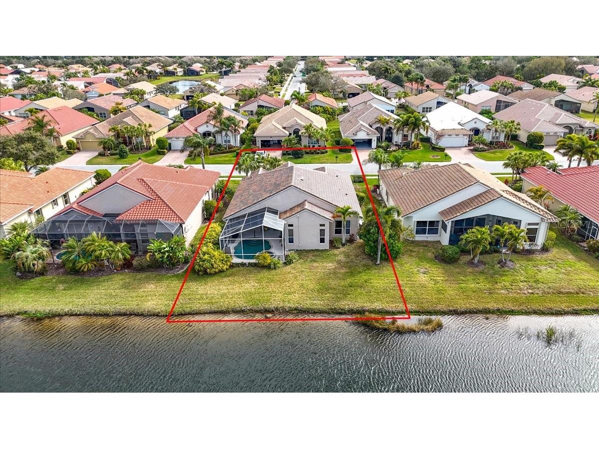 6558 41st Court E Sarasota FL 34243 A4684051 image43