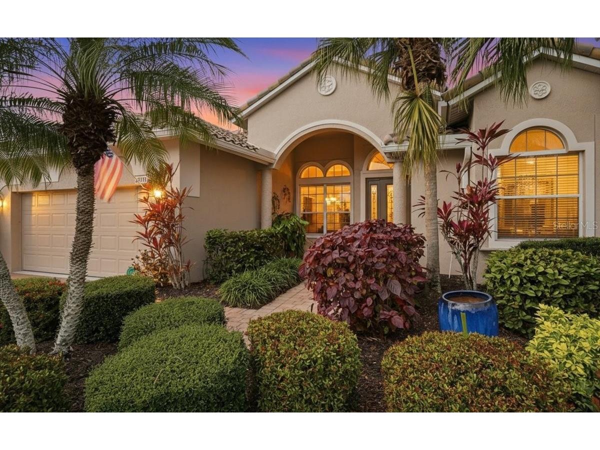 6558 41st Court E Sarasota FL 34243 A4684051 image46