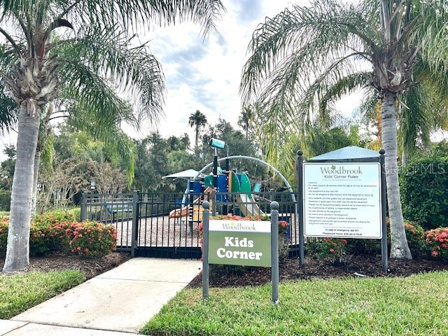 6559 Pine Breeze Run Sarasota FL 34243 A4674160 image19