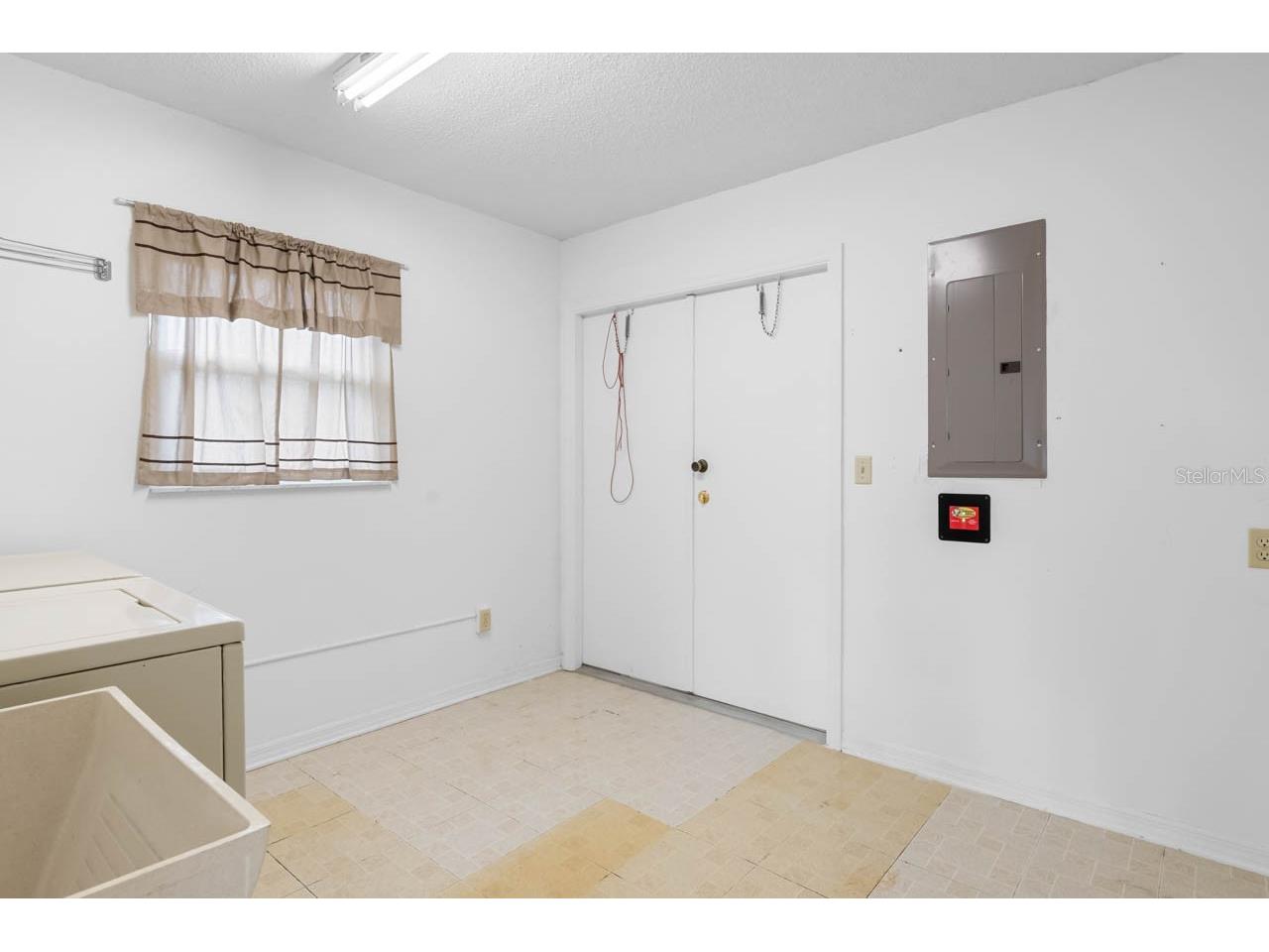 656 Fort Duquesna Drive Sun City Center FL 33573 TB8486156 image25