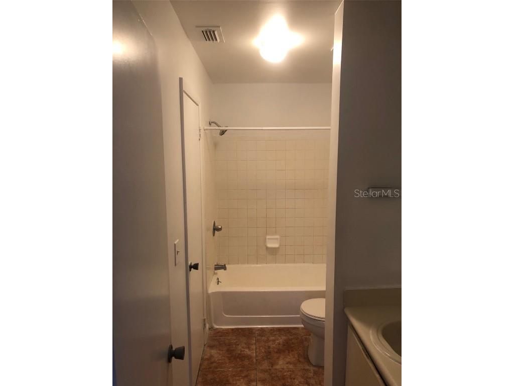 656 Kenwick Circle #202 Casselberry FL 32707 O6360841 image5