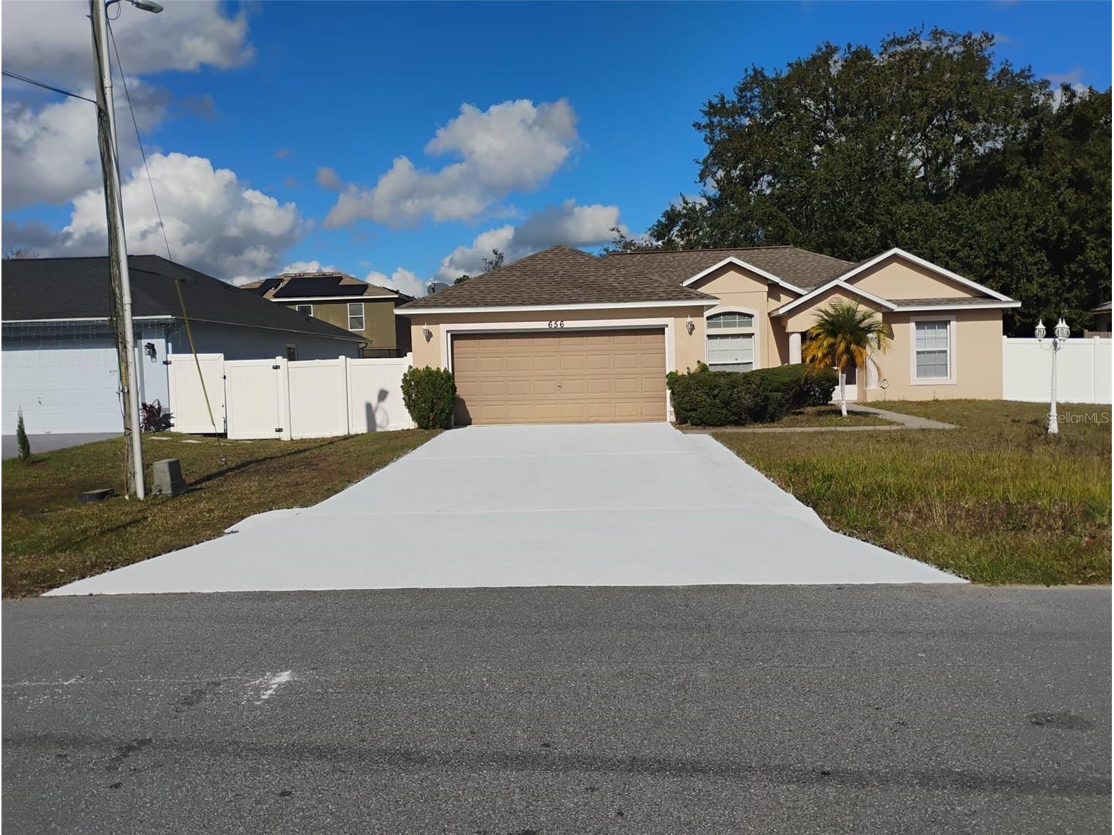 656 Linnet Court Kissimmee FL 34759 S5133325 image1