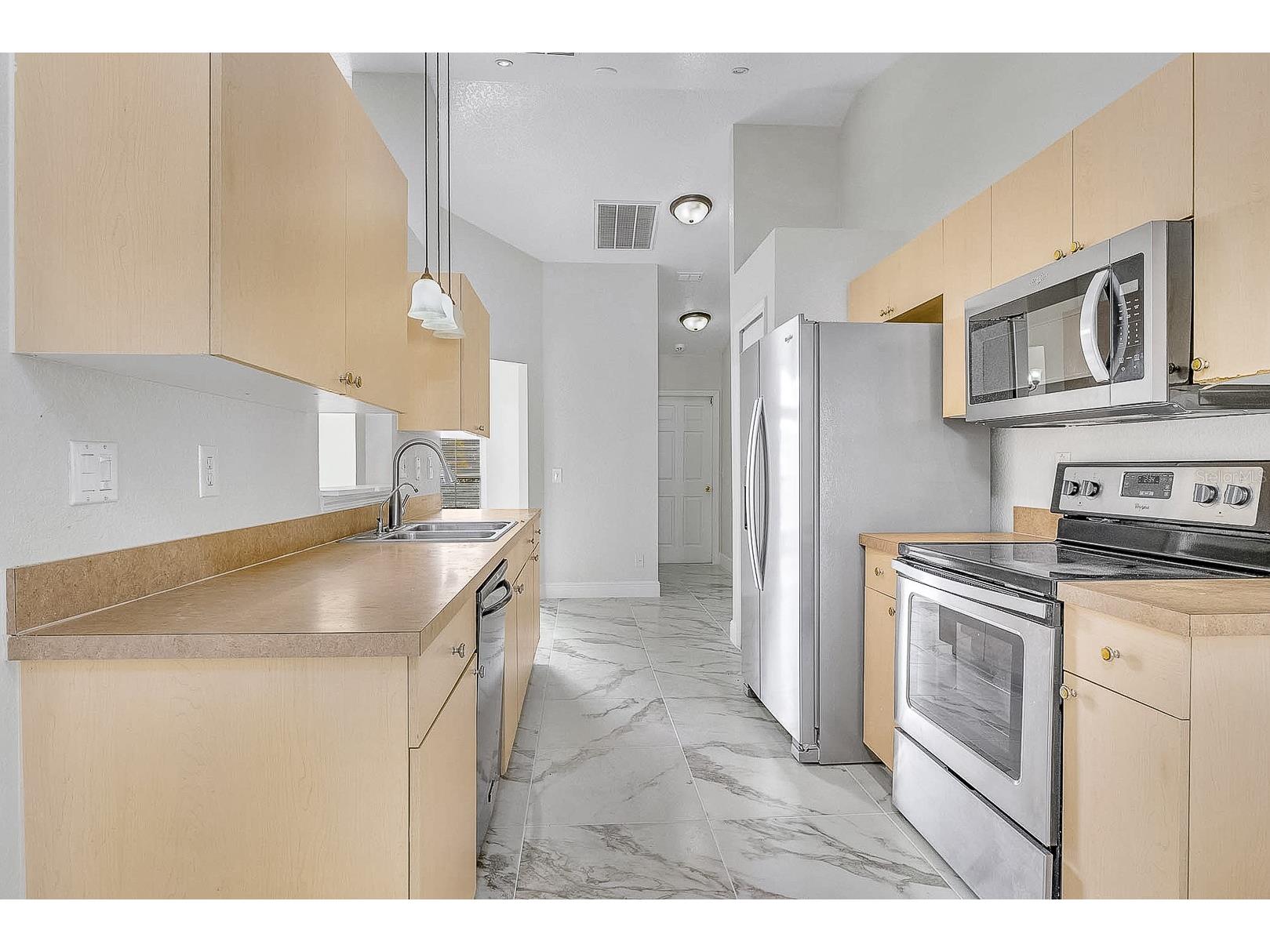 656 Linnet Court Kissimmee FL 34759 S5133325 image13