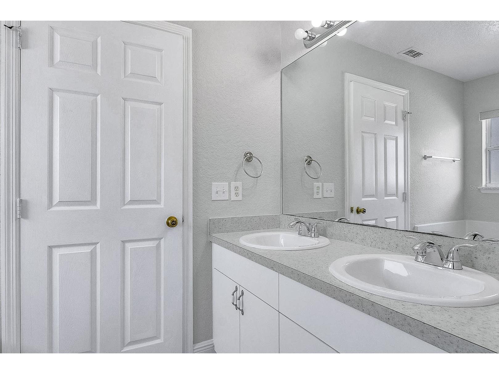 656 Linnet Court Kissimmee FL 34759 S5133325 image21