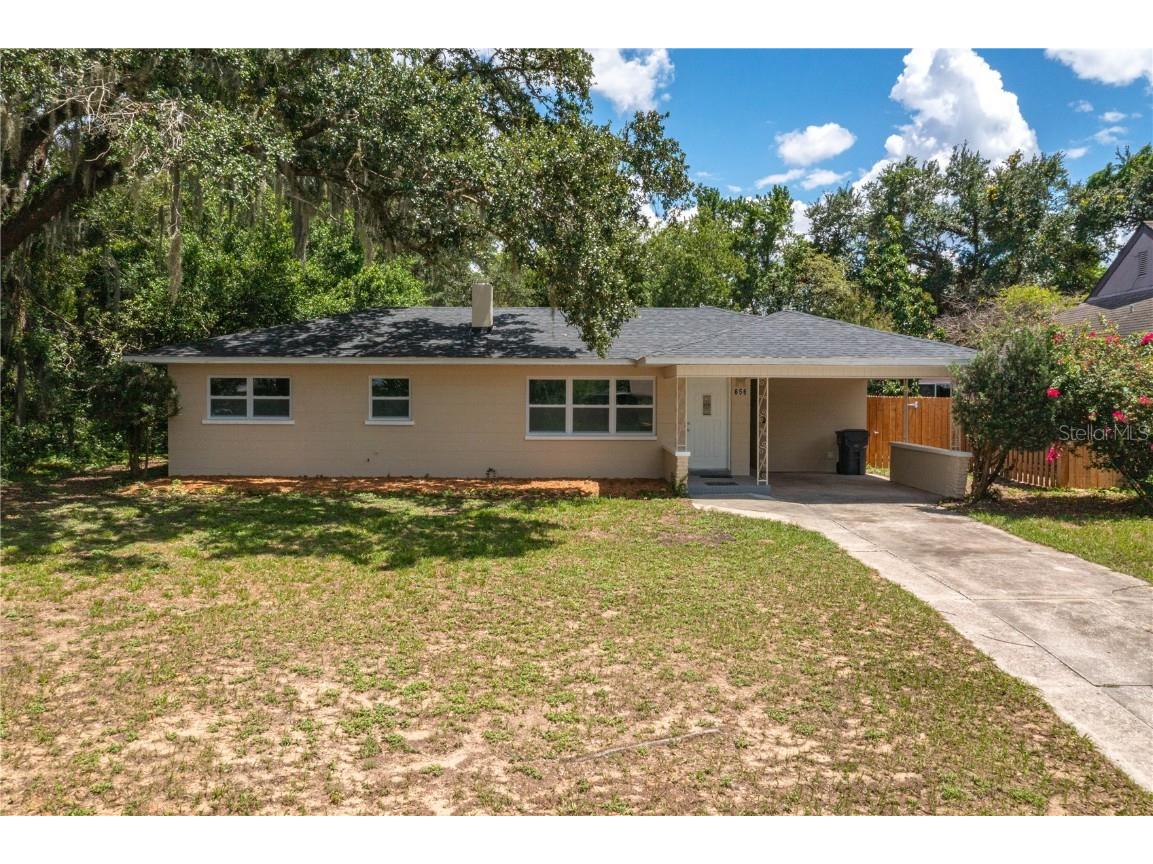 656 Lorraine Circle Lake Wales FL 33853 P4930940 image1