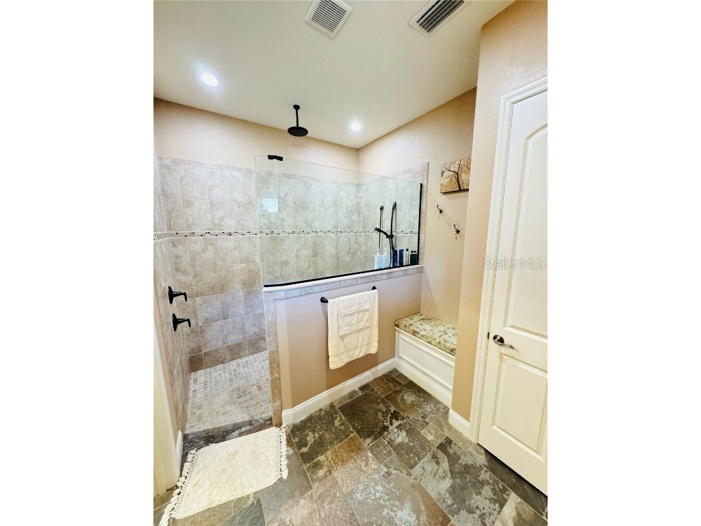 656 Meandering Way Polk City FL 33868 O6349147 image16