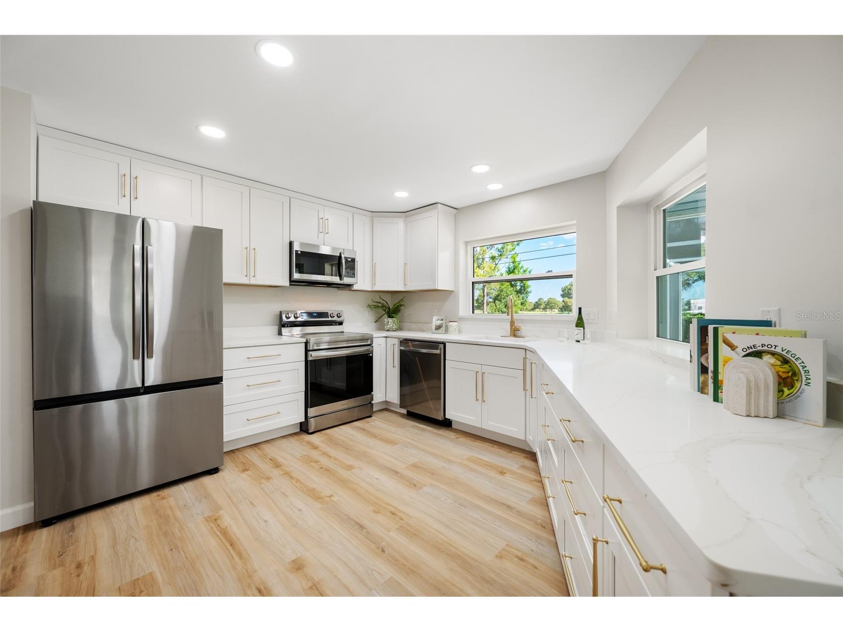 656 Mehlenbacher Road Belleair FL 33756 TB8505636 image11