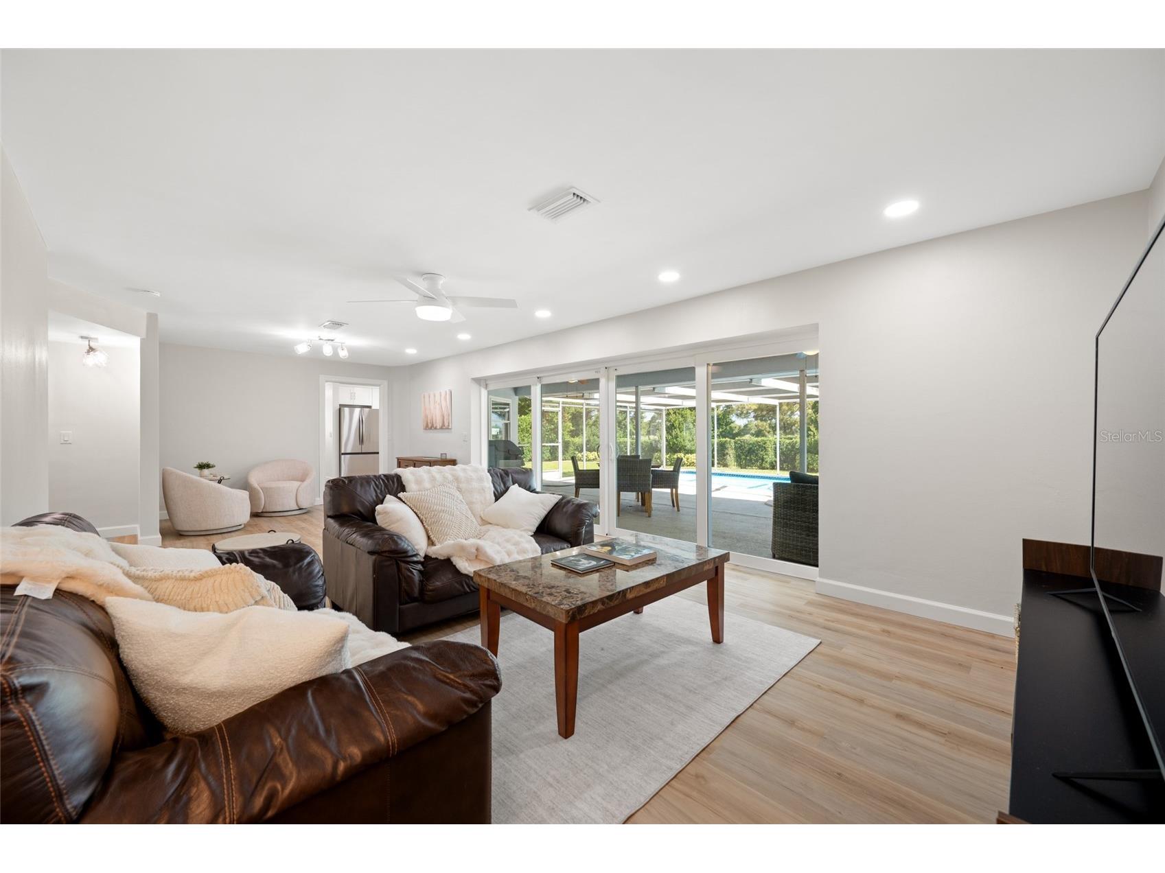 656 Mehlenbacher Road Belleair FL 33756 TB8505636 image16