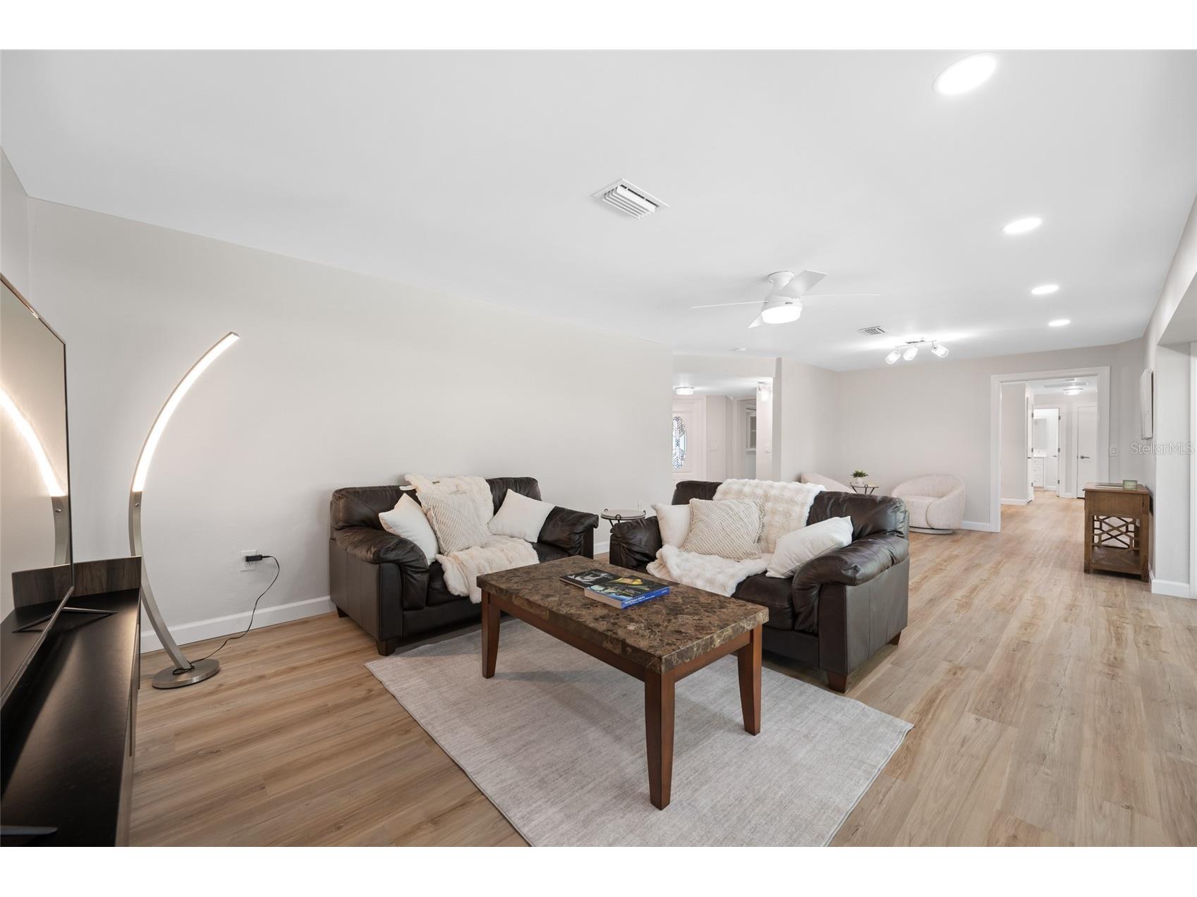 656 Mehlenbacher Road Belleair FL 33756 TB8505636 image17