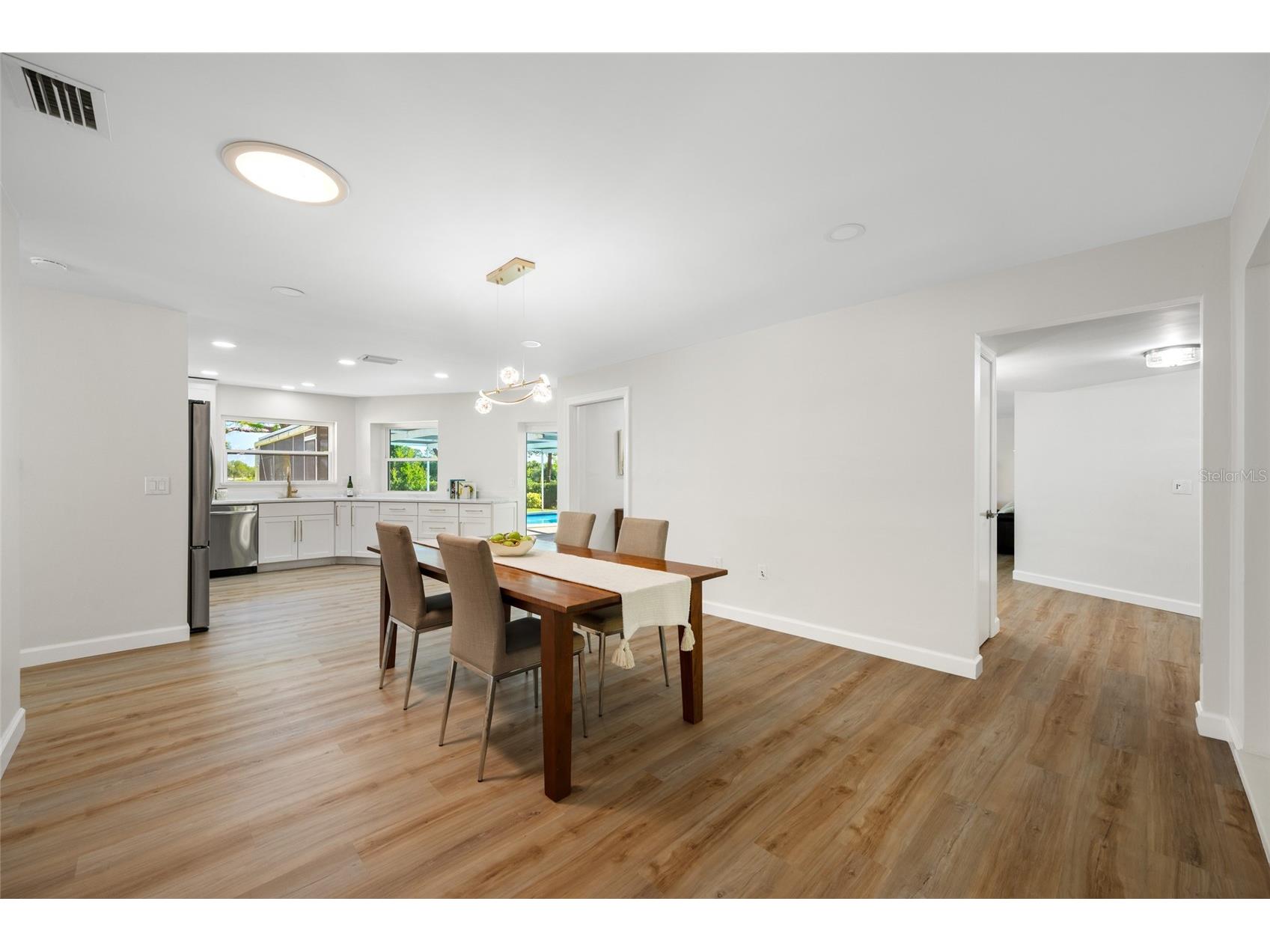 656 Mehlenbacher Road Belleair FL 33756 TB8505636 image7