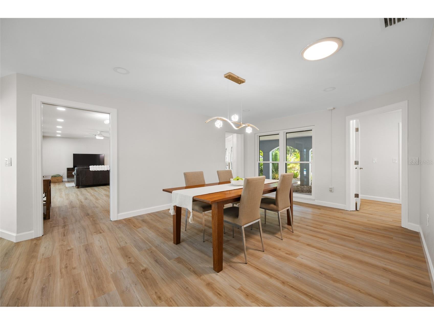 656 Mehlenbacher Road Belleair FL 33756 TB8505636 image9