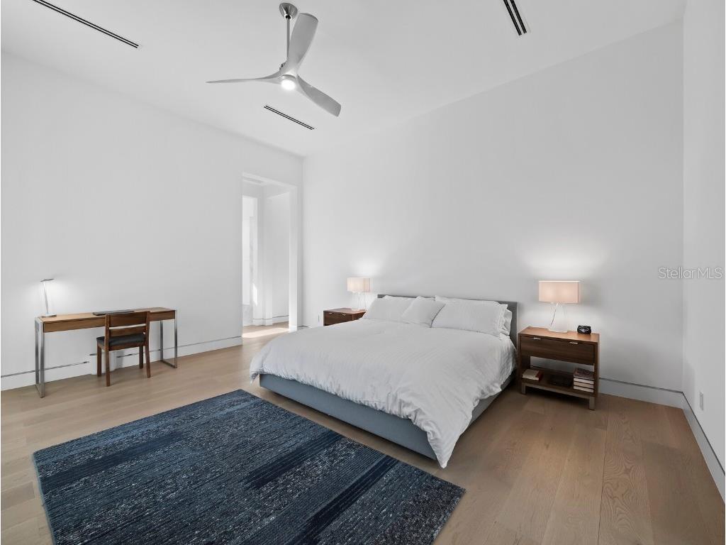 656 S Owl Drive Sarasota FL 34236 A4671970 image17