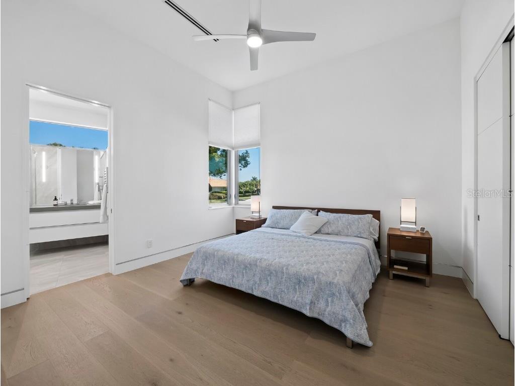 656 S Owl Drive Sarasota FL 34236 A4671970 image29