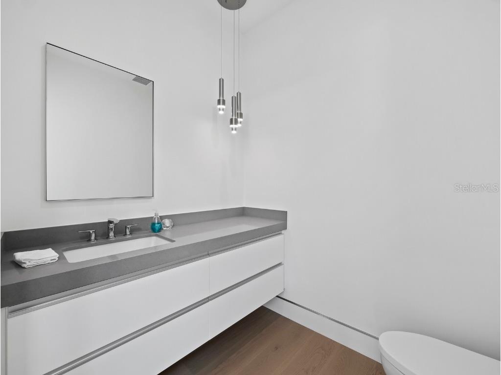 656 S Owl Drive Sarasota FL 34236 A4671970 image31