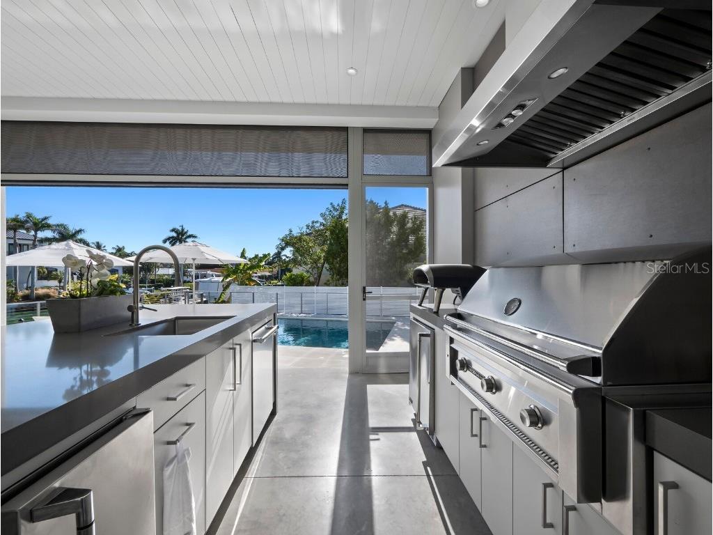 656 S Owl Drive Sarasota FL 34236 A4671970 image37