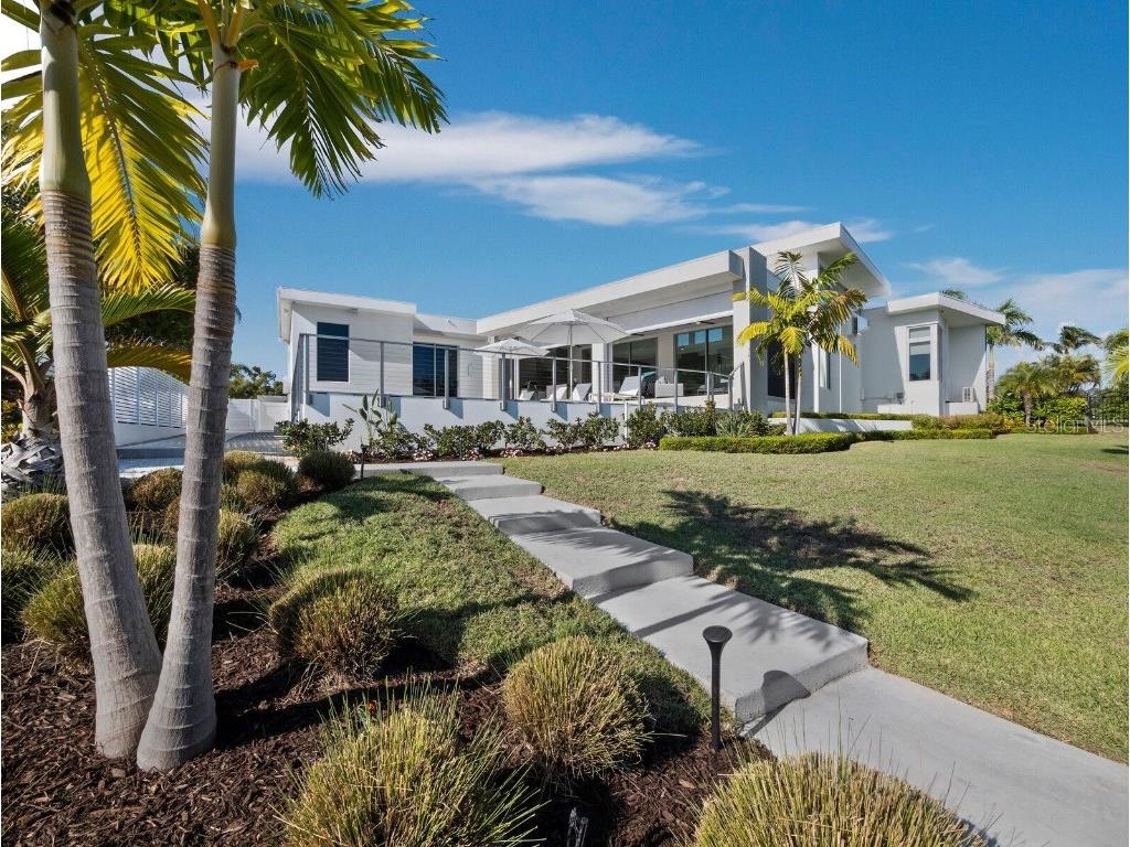 656 S Owl Drive Sarasota FL 34236 A4671970 image46