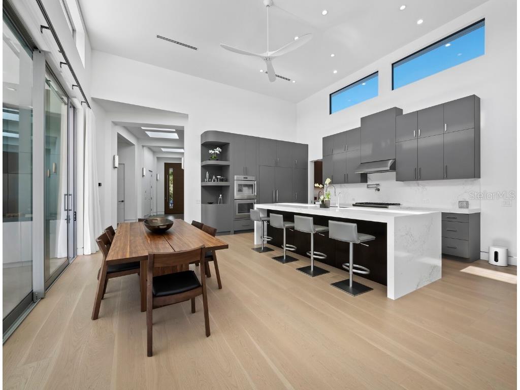 656 S Owl Drive Sarasota FL 34236 A4671970 image8