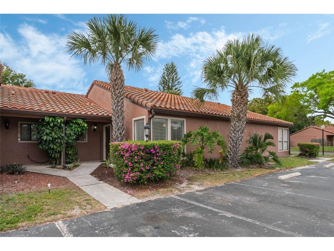 656 Saint Johns Court #S Winter Park FL 32792 O6172814 image1