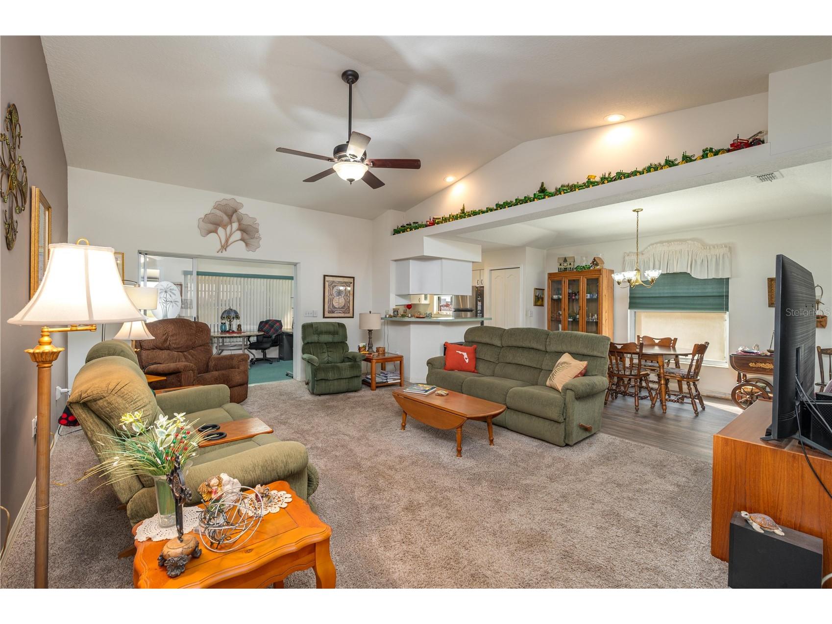 656 Sweetwater Way Haines City FL 33844 P4937438 image4