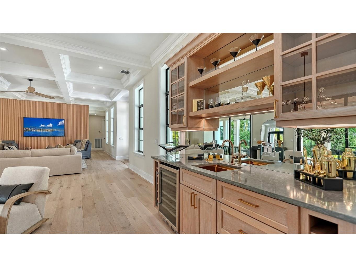 656 Tropical Circle Sarasota FL 34242 A4674326 image22