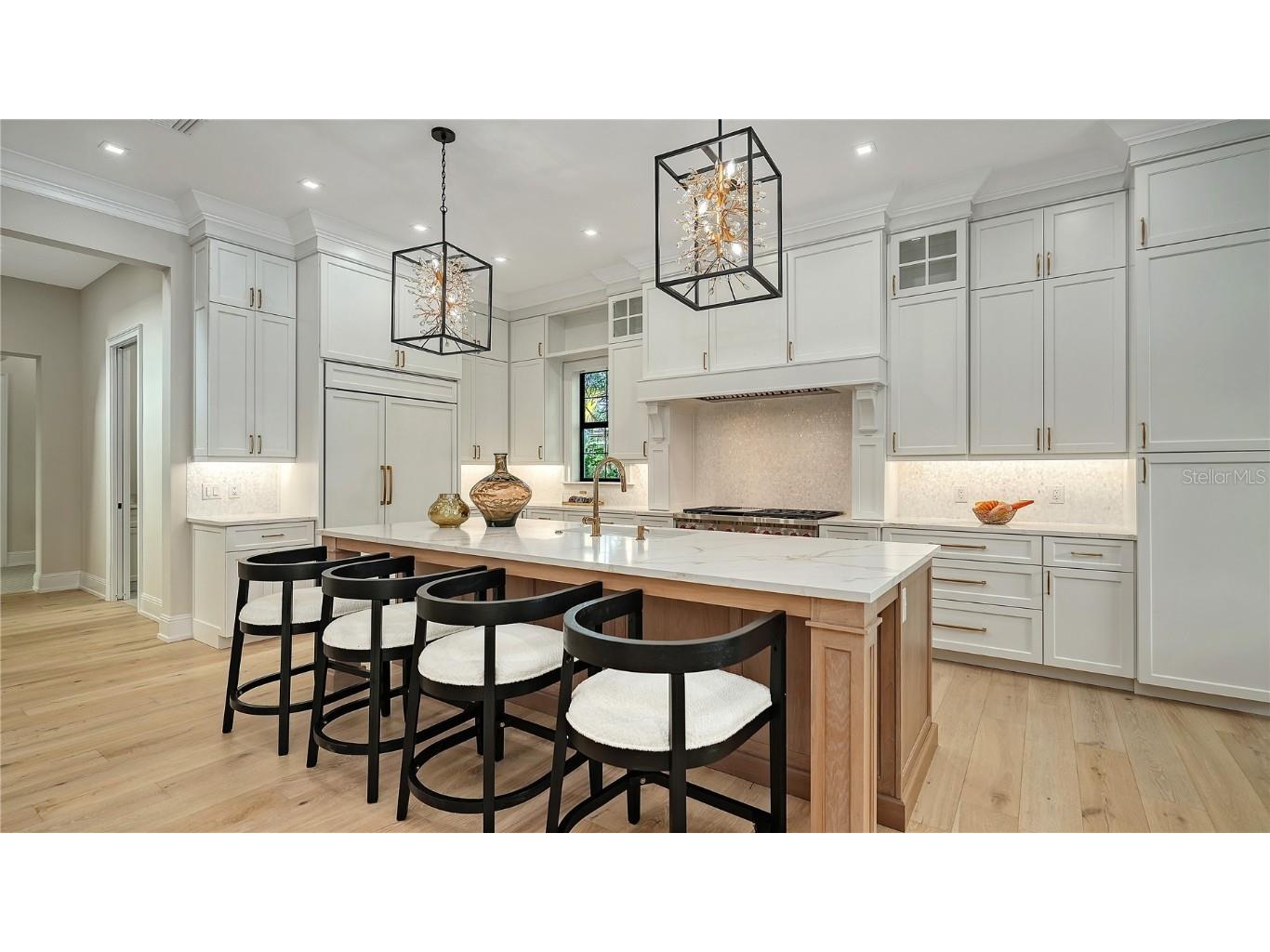 656 Tropical Circle Sarasota FL 34242 A4674326 image25