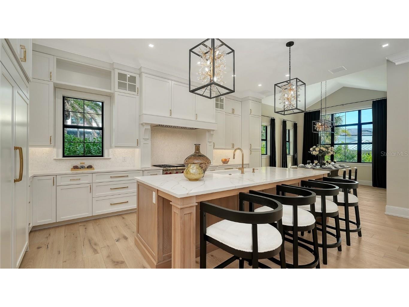 656 Tropical Circle Sarasota FL 34242 A4674326 image26