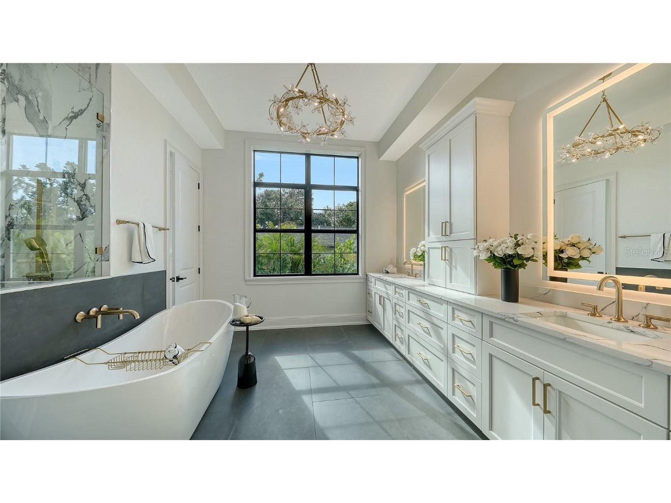 656 Tropical Circle Sarasota FL 34242 A4674326 image36