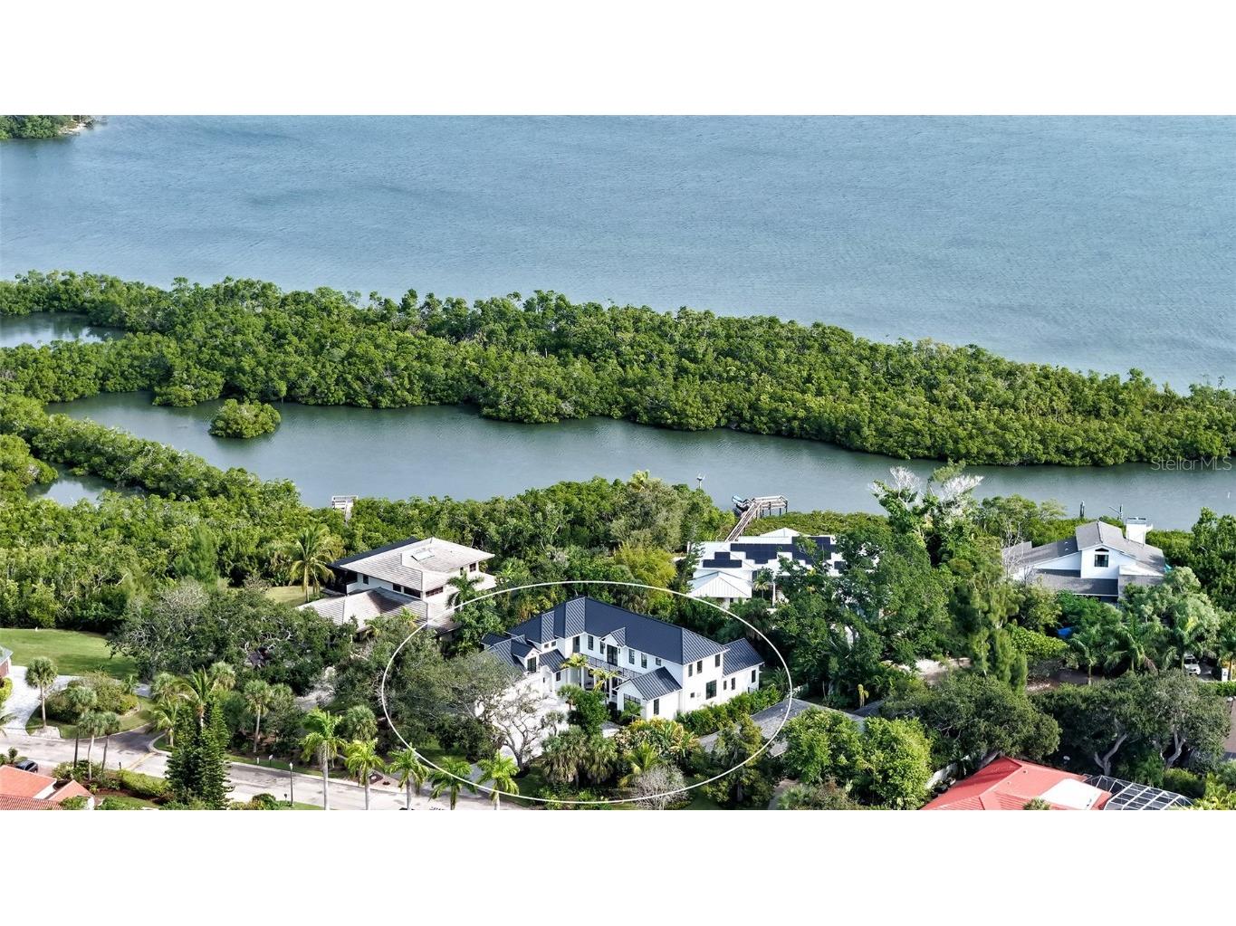 656 Tropical Circle Sarasota FL 34242 A4674326 image57