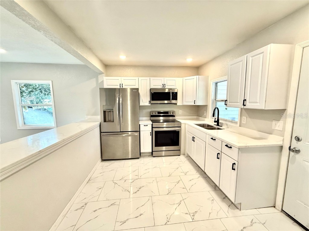 656 W Date Street Lake Wales FL 33859 S5134004 image4