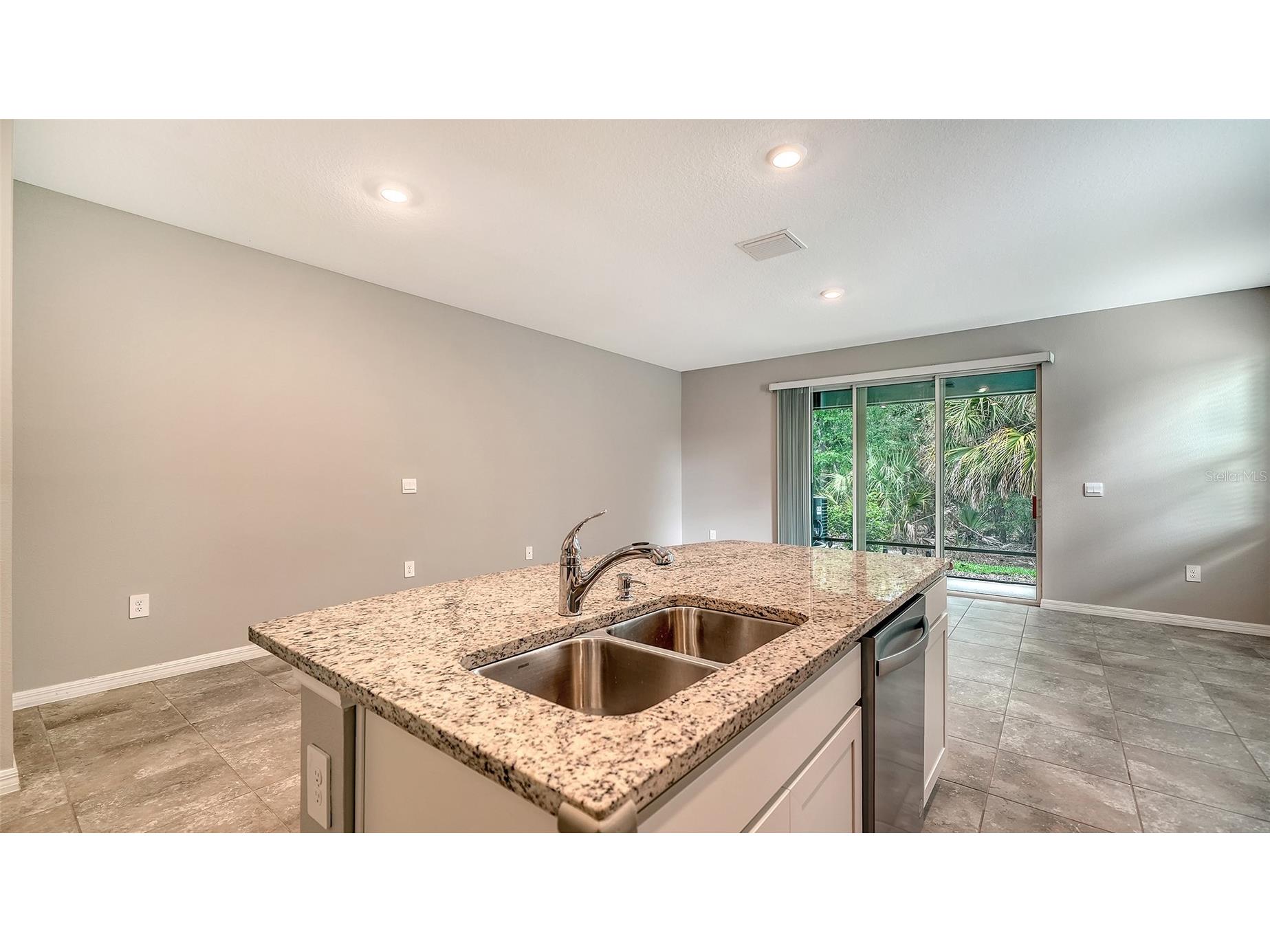 6560 Calypso Coral Lane Sarasota FL 34240 A4689595 image11