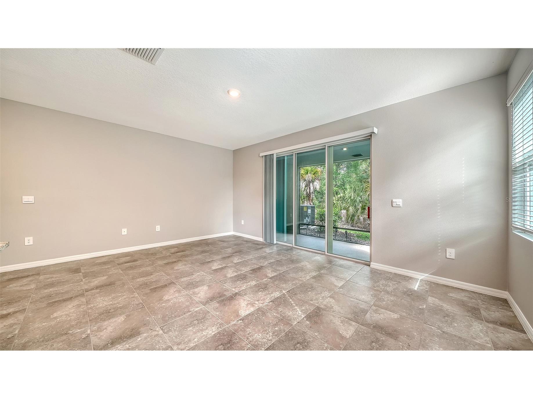 6560 Calypso Coral Lane Sarasota FL 34240 A4689595 image14