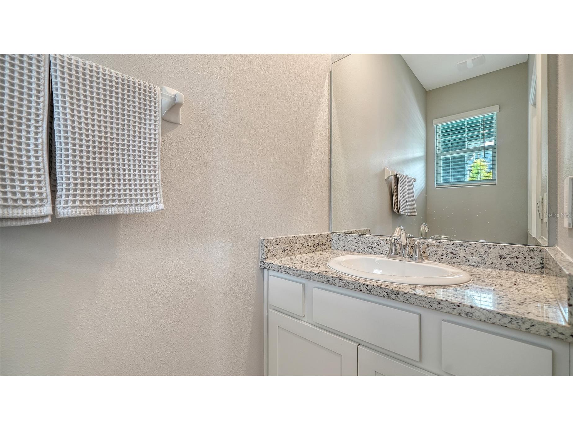 6560 Calypso Coral Lane Sarasota FL 34240 A4689595 image23