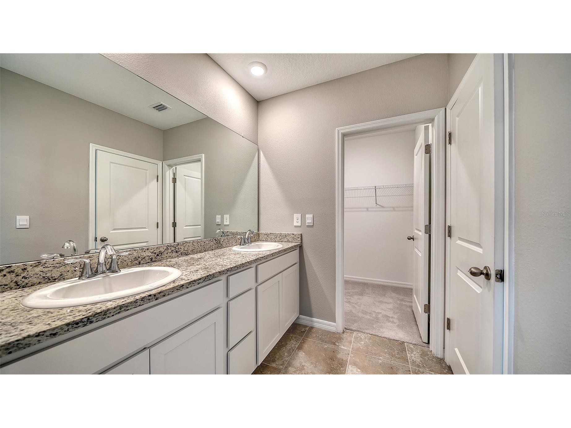 6560 Calypso Coral Lane Sarasota FL 34240 A4689595 image29