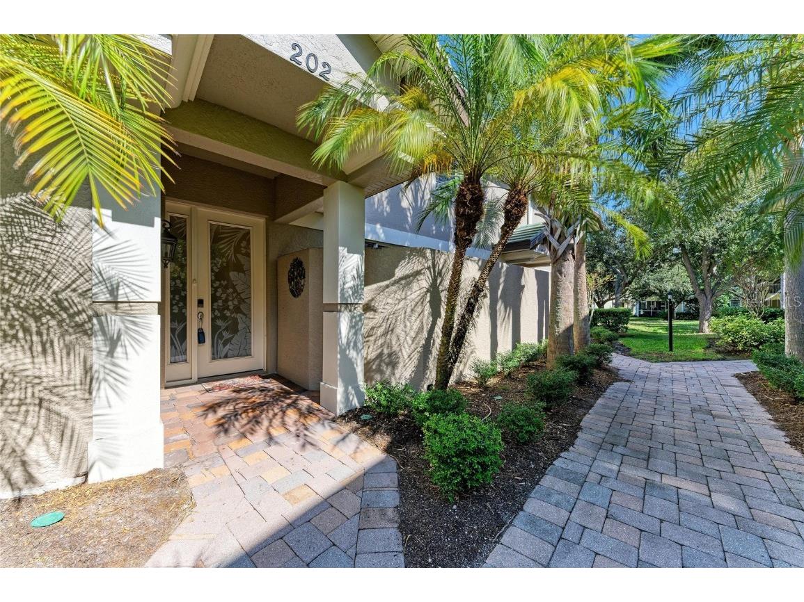6560 Moorings Point Circle #202 Lakewood Ranch FL 34202 A4668405 image1