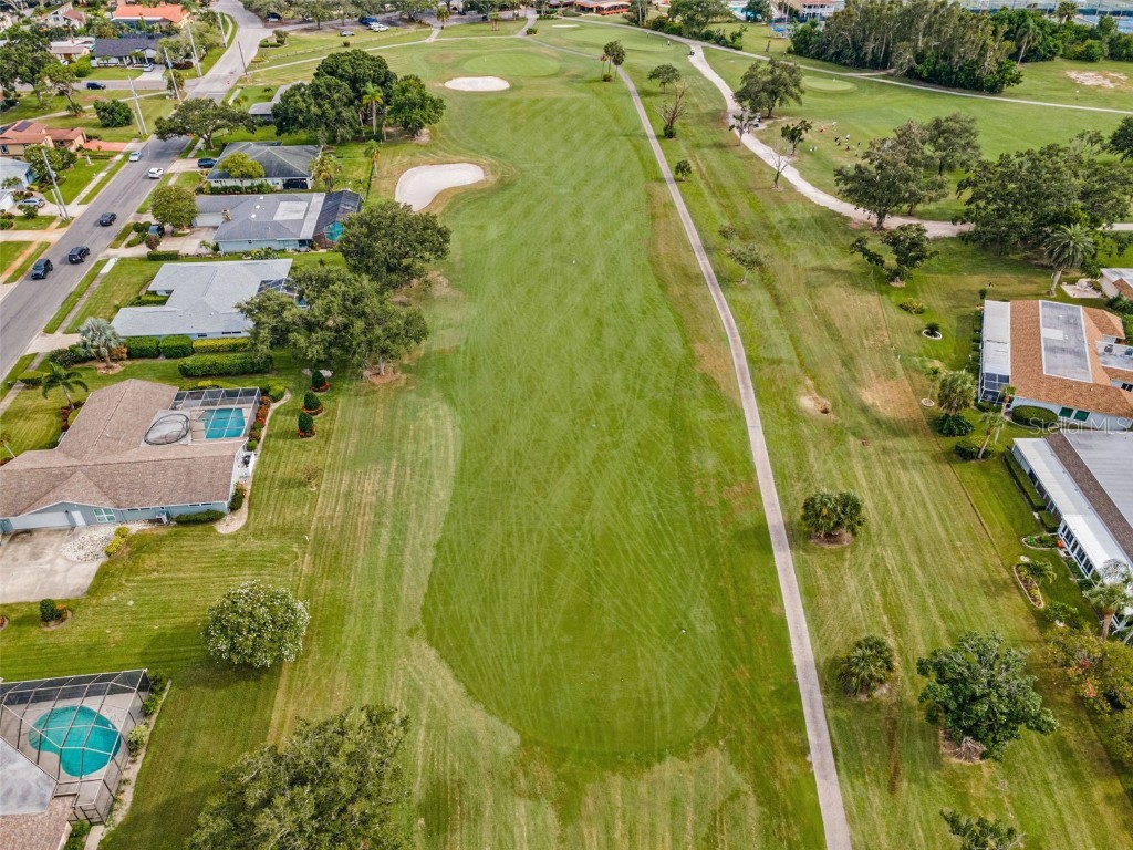 6561 Golden Horseshoe Drive Seminole FL 33777 TB8418598 image2