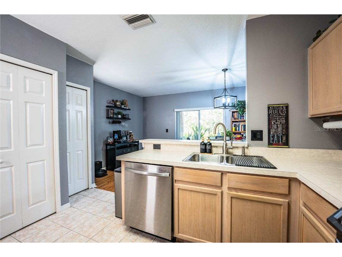 6562 Osprey Lake Circle Riverview FL 33578 L4956972 image21