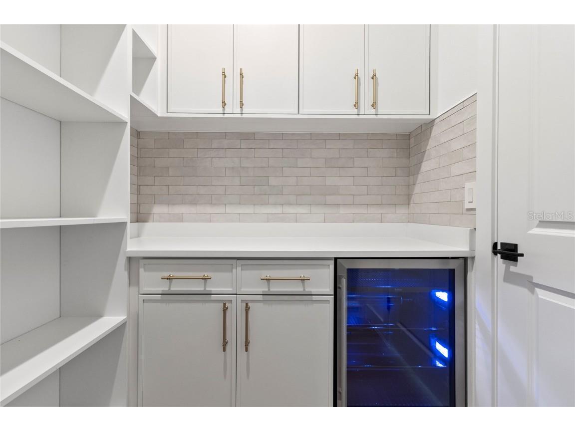 6564 Lagoon Street Windermere FL 34786 - LAKE SAWYER O6271044 image7