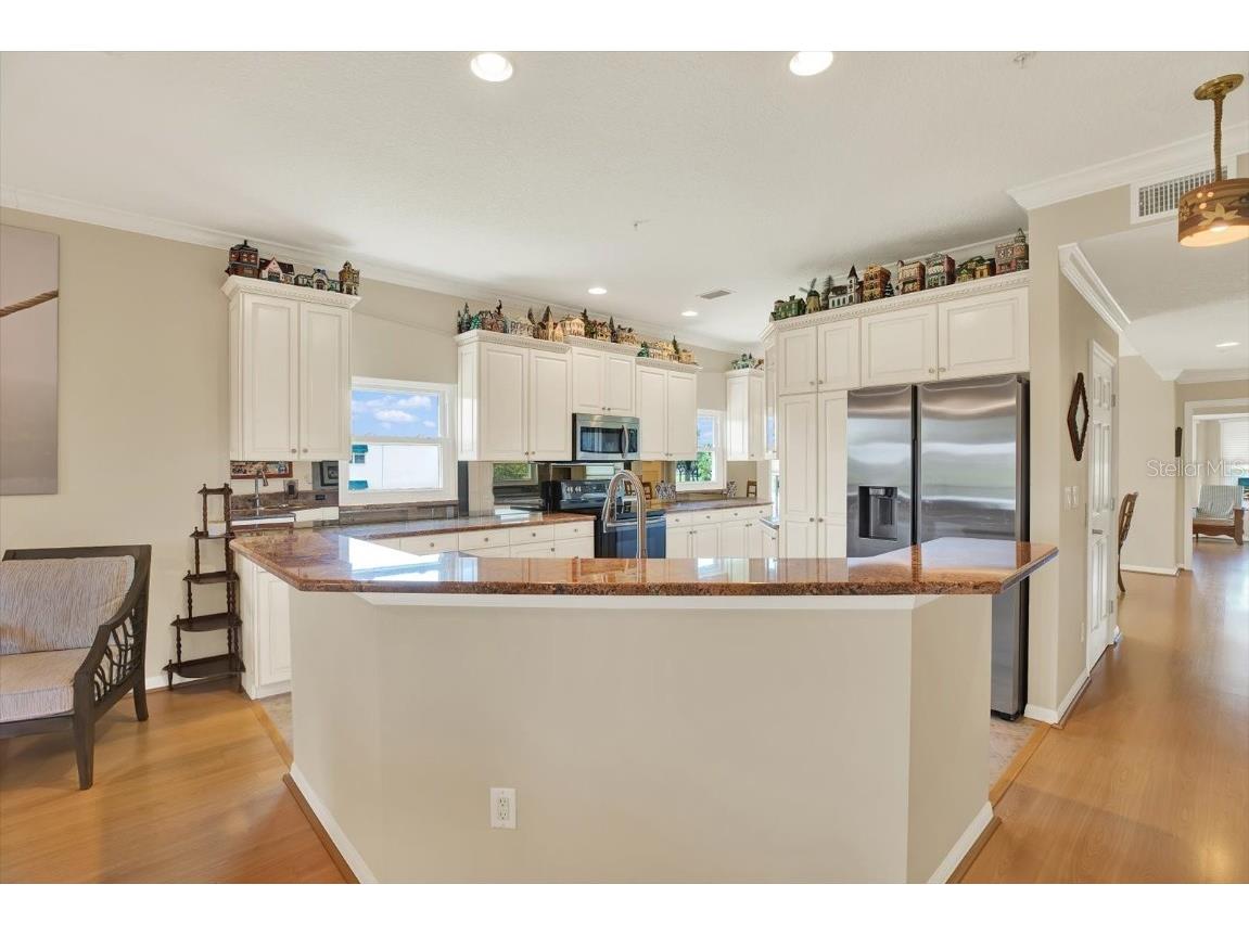 6565 99th Way N #21D Seminole FL 33708 - LONG BAYOU TB8409532 image17