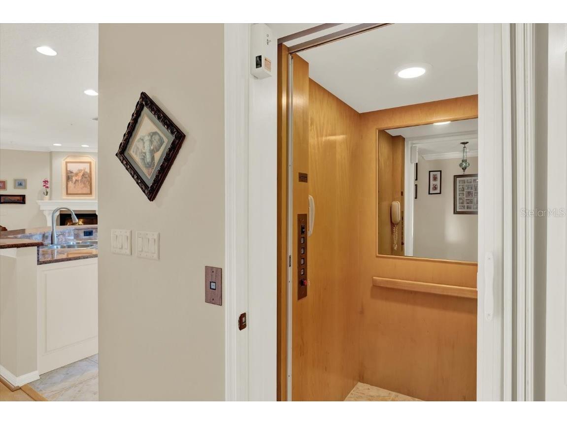 6565 99th Way N #21D Seminole FL 33708 - LONG BAYOU TB8409532 image22