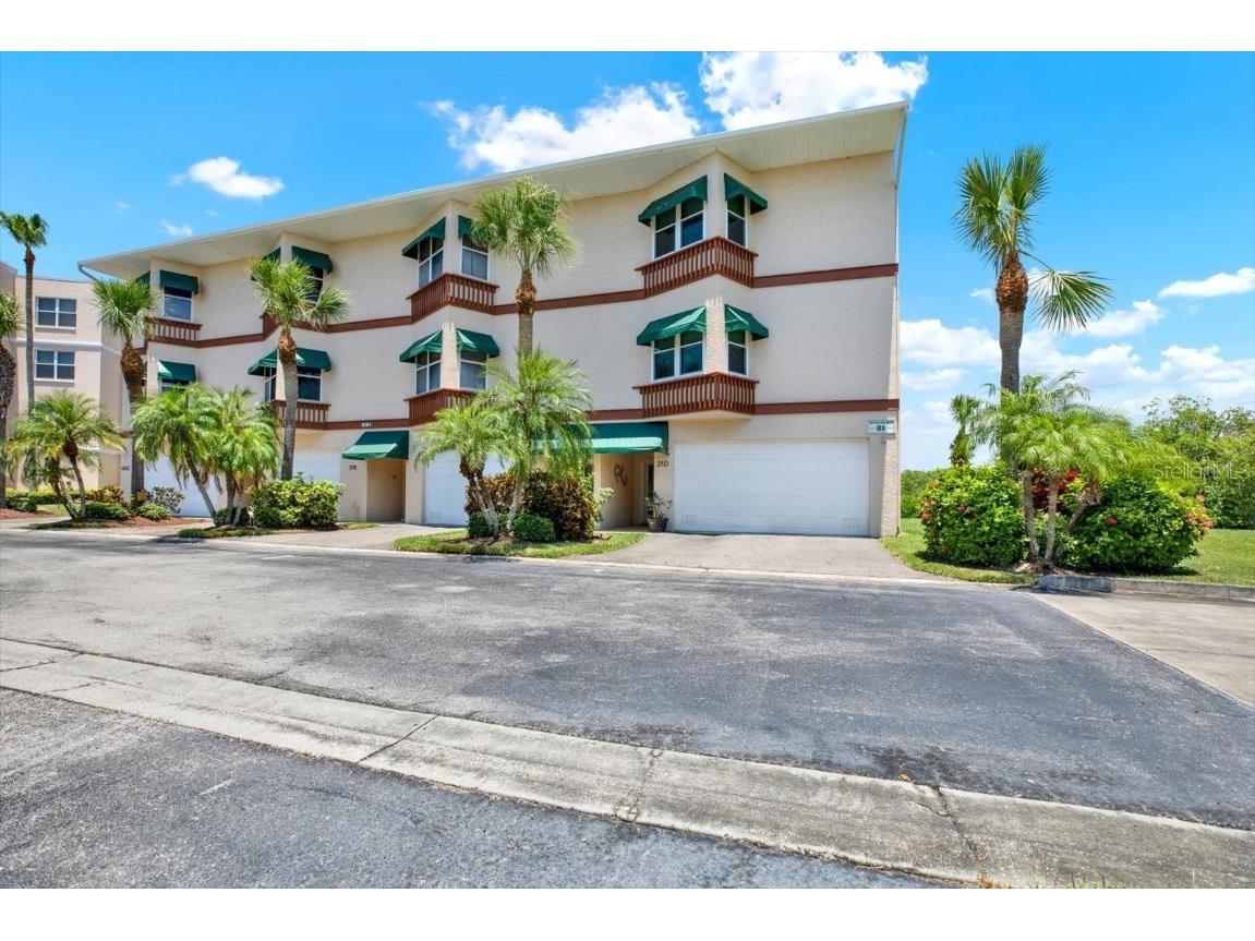 6565 99th Way N #21D Seminole FL 33708 - LONG BAYOU TB8409532 image3