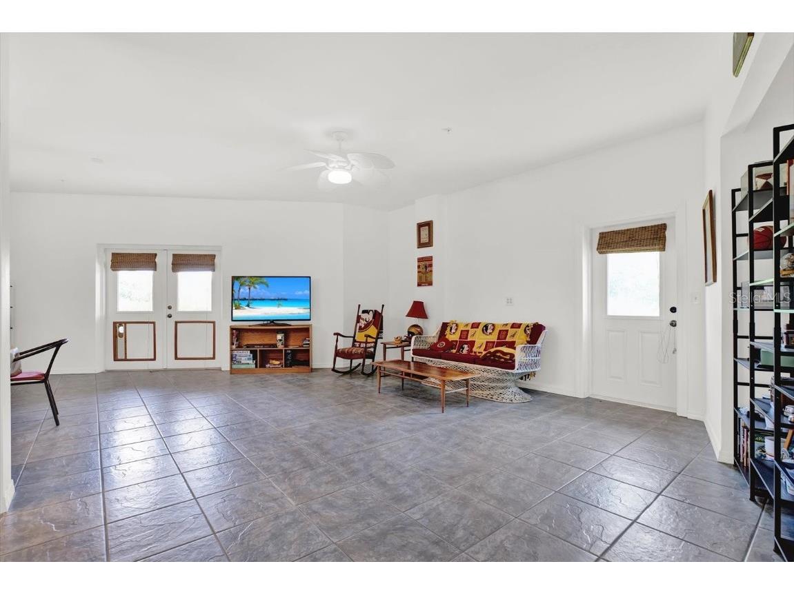 6565 99th Way N #21D Seminole FL 33708 - LONG BAYOU TB8409532 image37