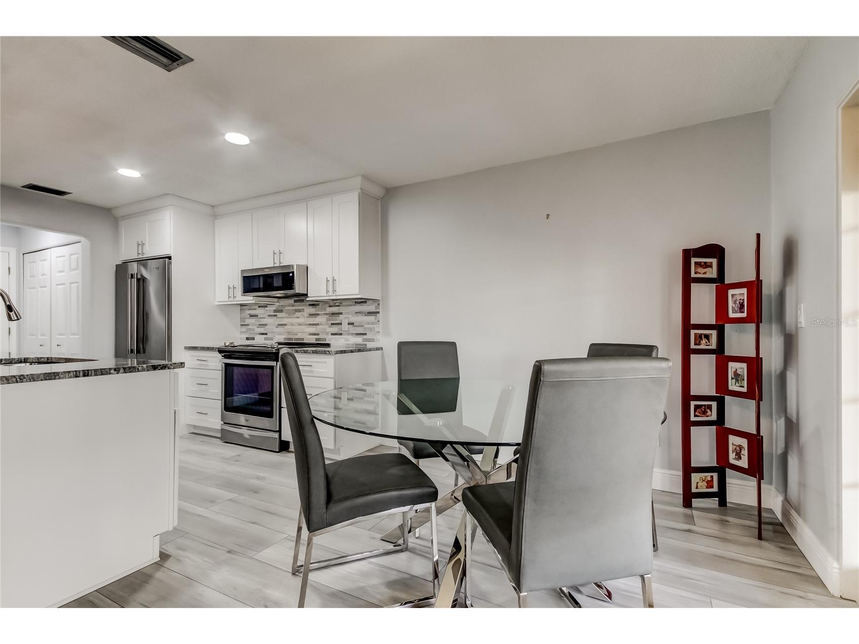 6565 Green Valley Seminole FL 33777 TB8455242 image6