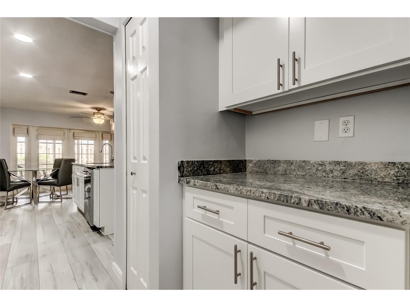 6565 Green Valley Seminole FL 33777 TB8455242 image8