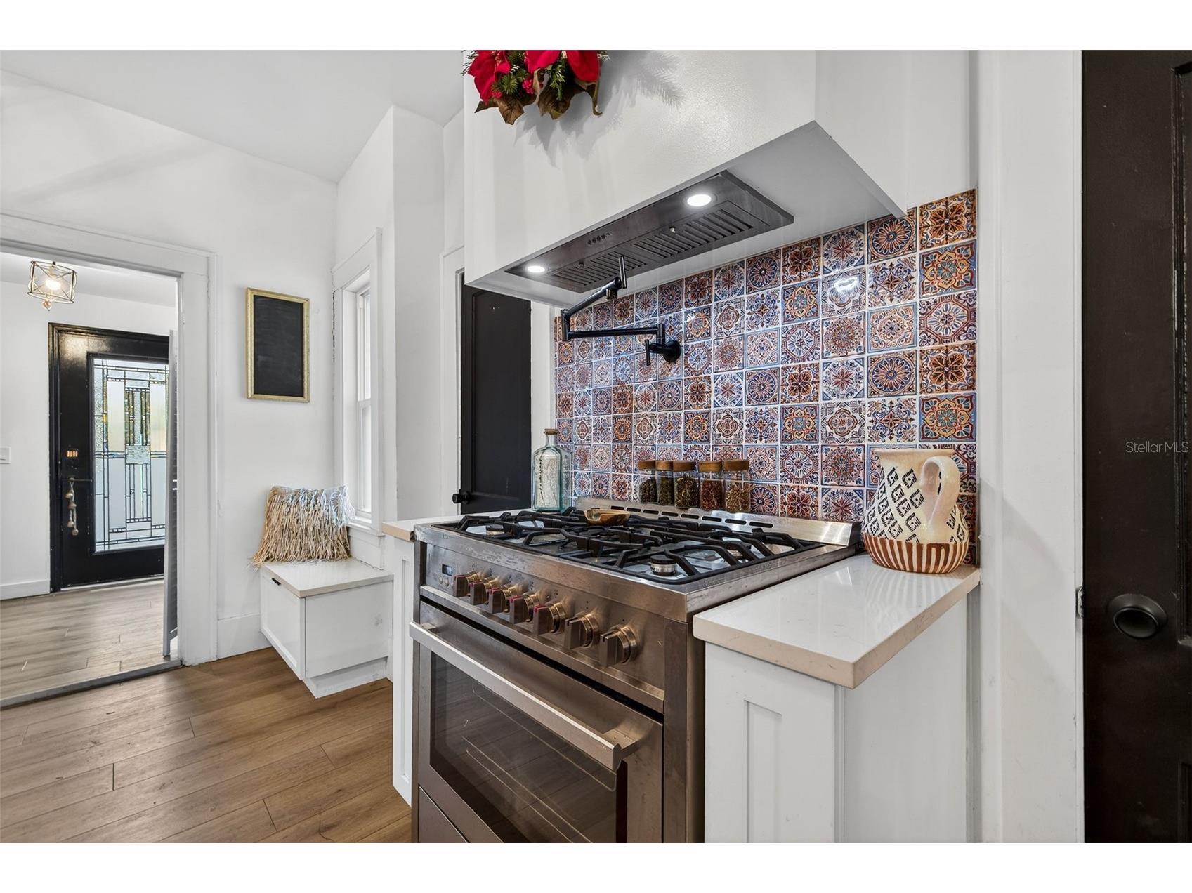 6566 1st Avenue S Saint Petersburg FL 33707 TB8488154 image10