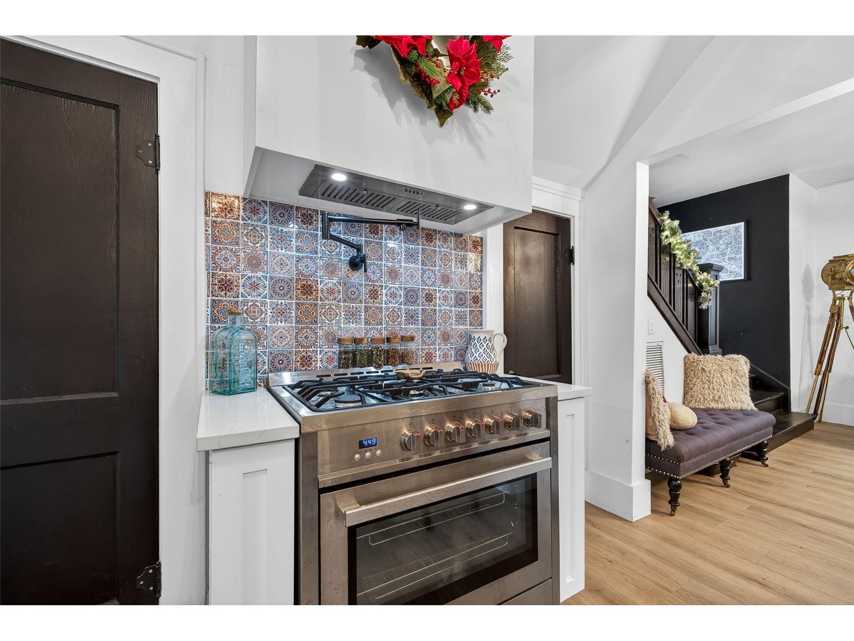 6566 1st Avenue S Saint Petersburg FL 33707 TB8488154 image12