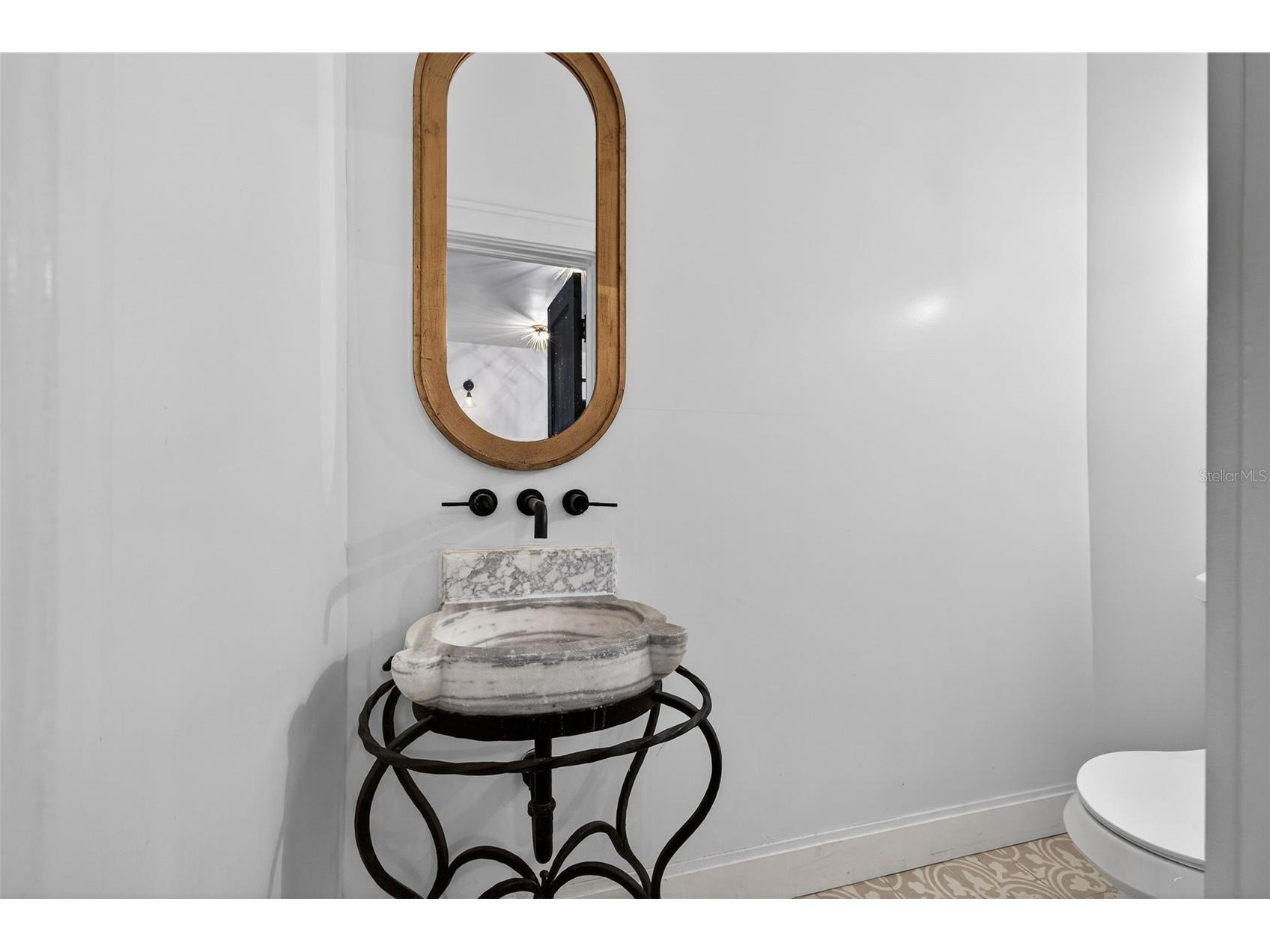 6566 1st Avenue S Saint Petersburg FL 33707 TB8488154 image22