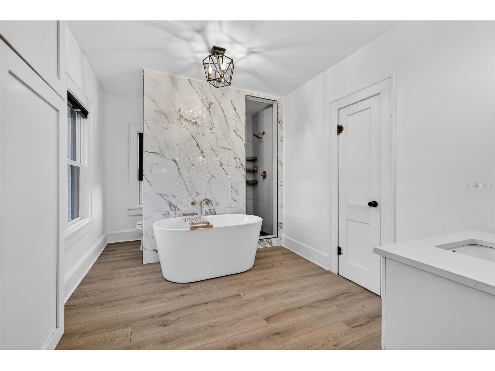 6566 1st Avenue S Saint Petersburg FL 33707 TB8488154 image27