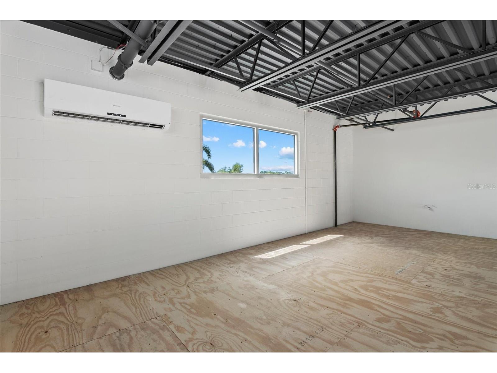 6566 Palmer Park Circle #1 Sarasota FL 34238 A4689779 image10
