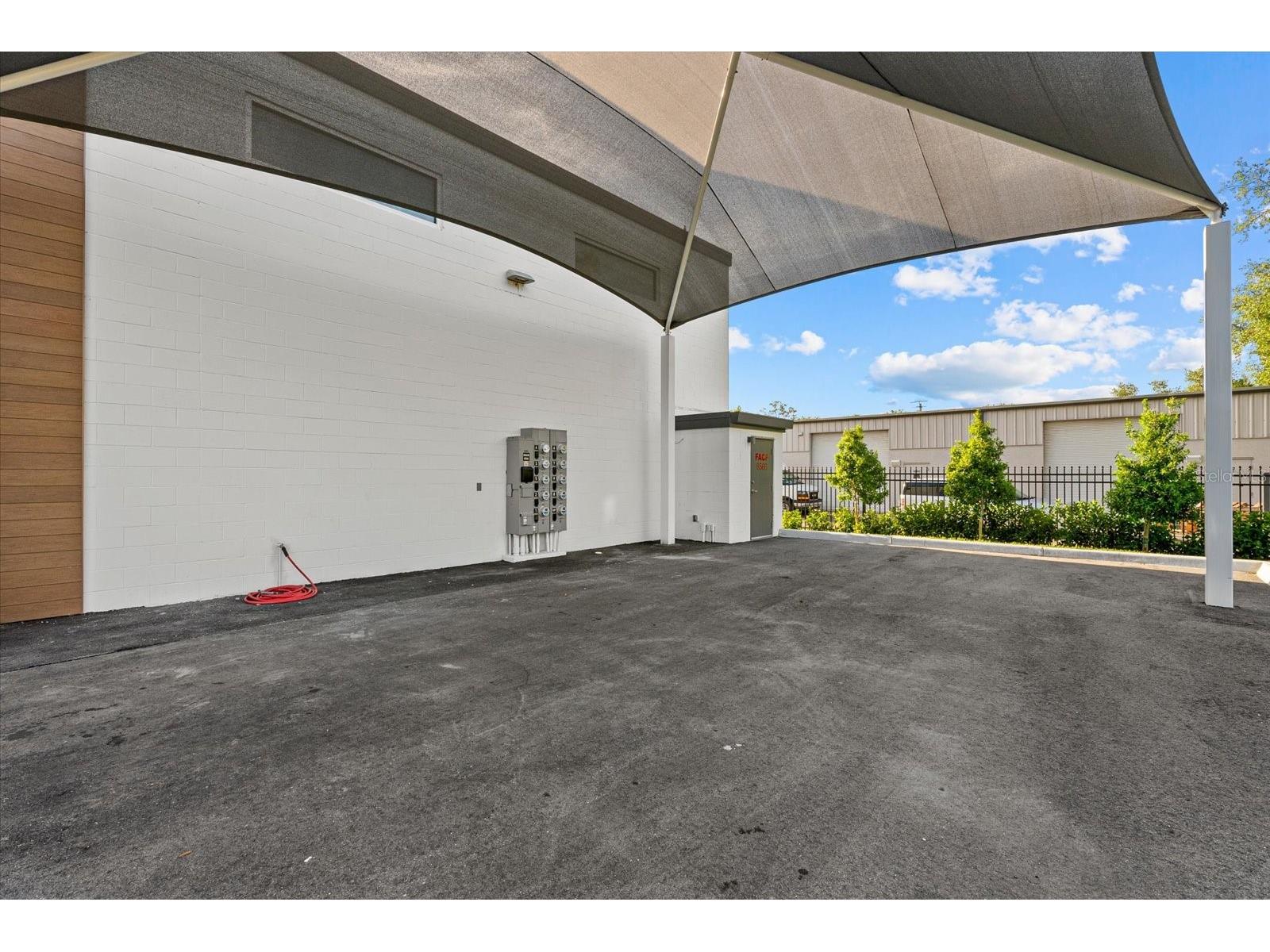 6566 Palmer Park Circle #1 Sarasota FL 34238 A4689779 image19