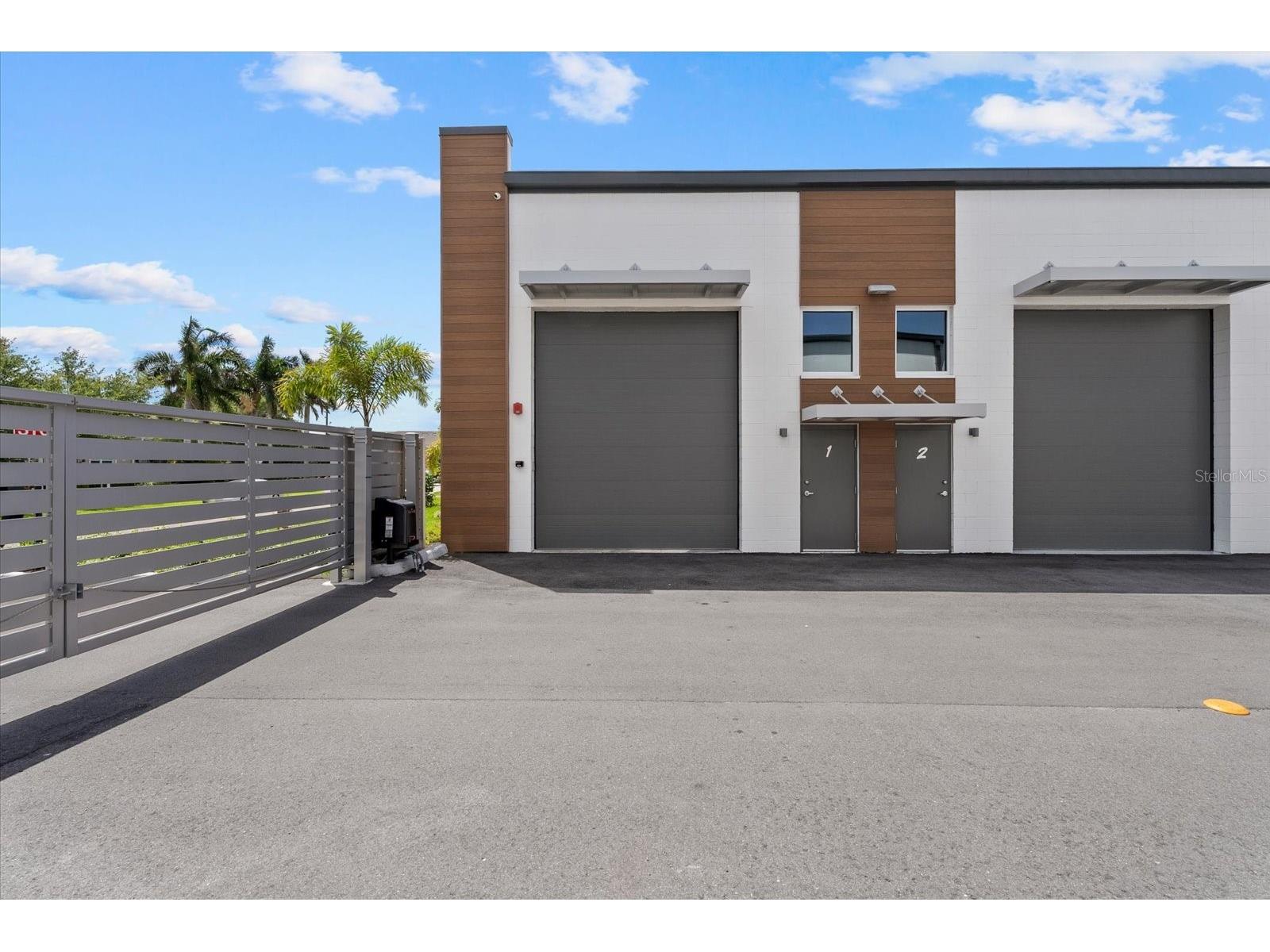 6566 Palmer Park Circle #1 Sarasota FL 34238 A4689779 image23